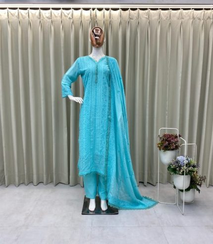 Running Wear Trending Chinon Suit Set